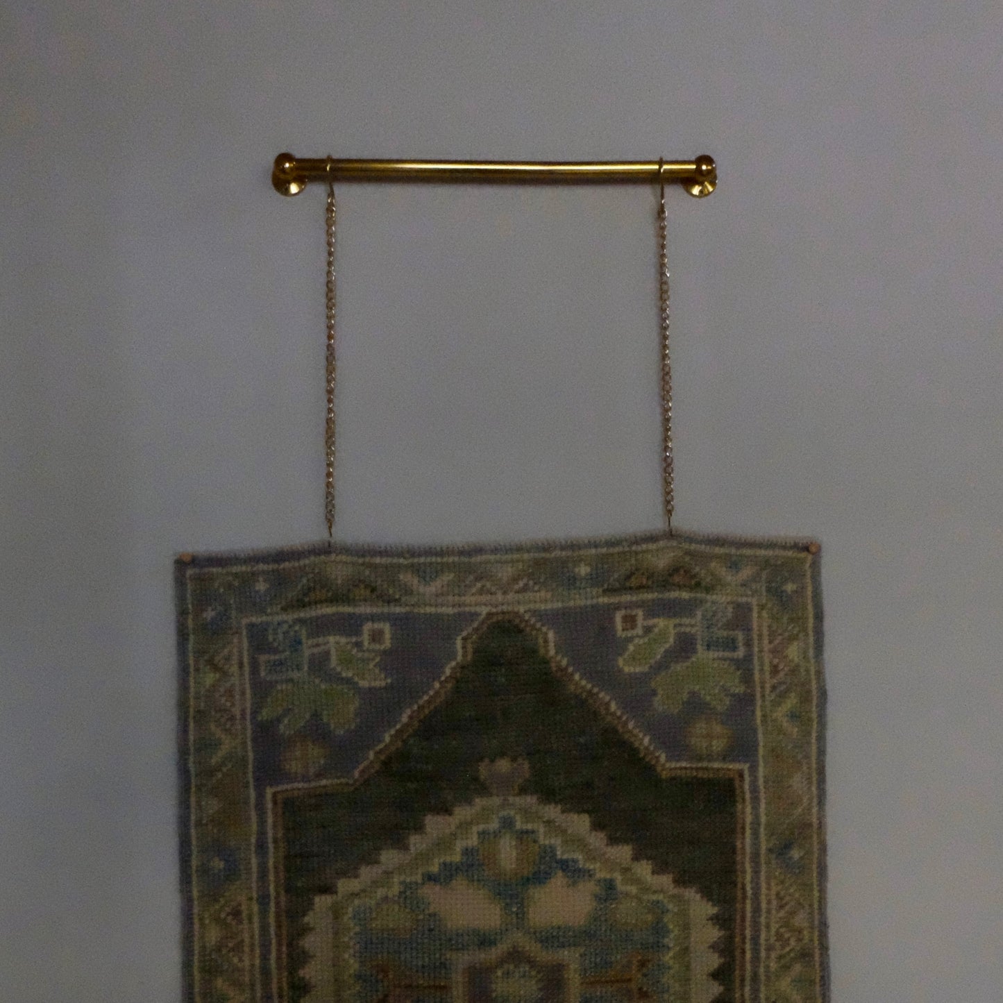 Unlacquered Brass Picture Rail