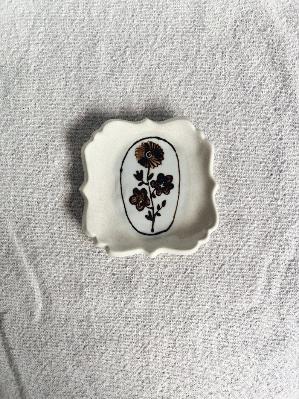 Chateau Ring Dish