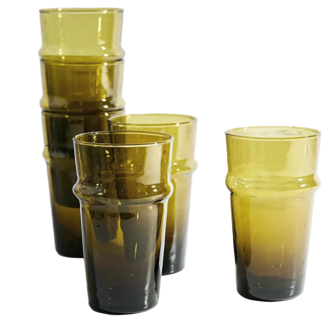Small-sized amber glasses, versatile and vintage inspired dishware.