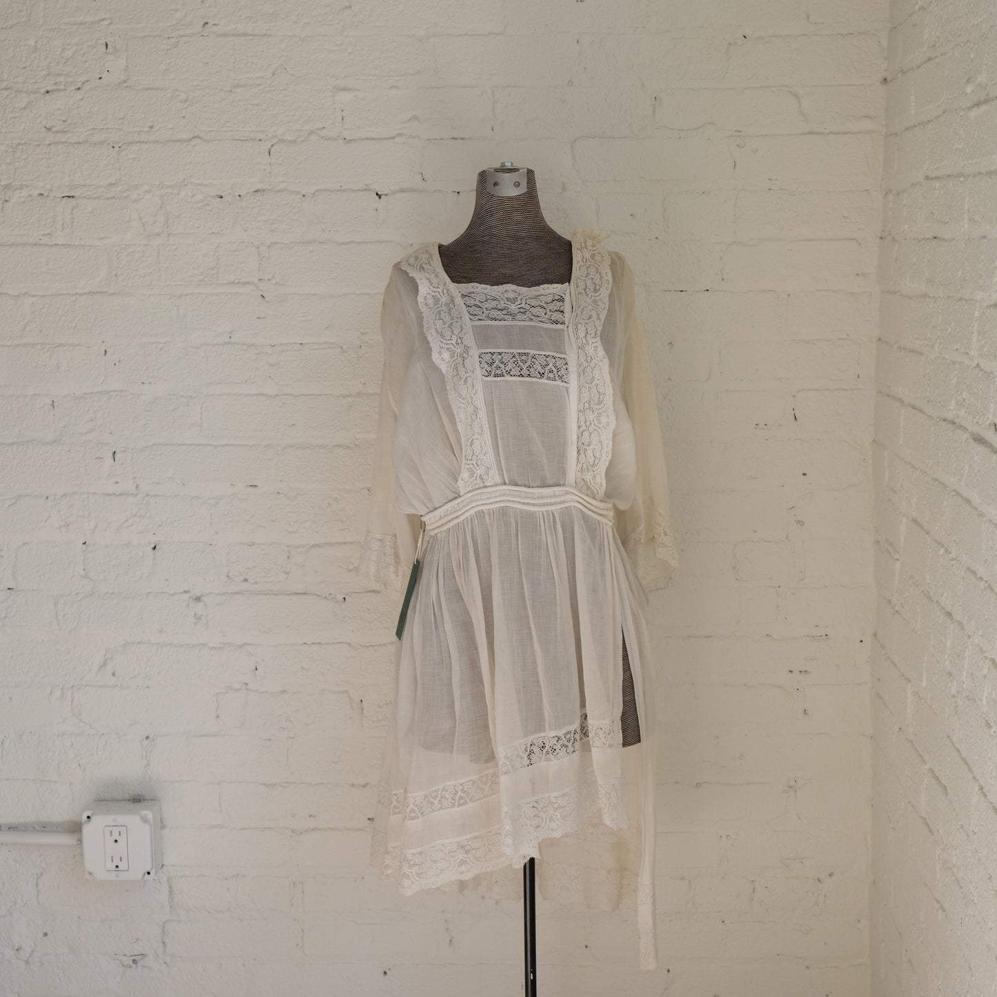 High Low Lace Dress | Vintage