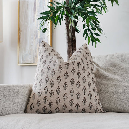 OLABISI - Indian Hand Block Print Pillow Cover: 22 in X 22 in