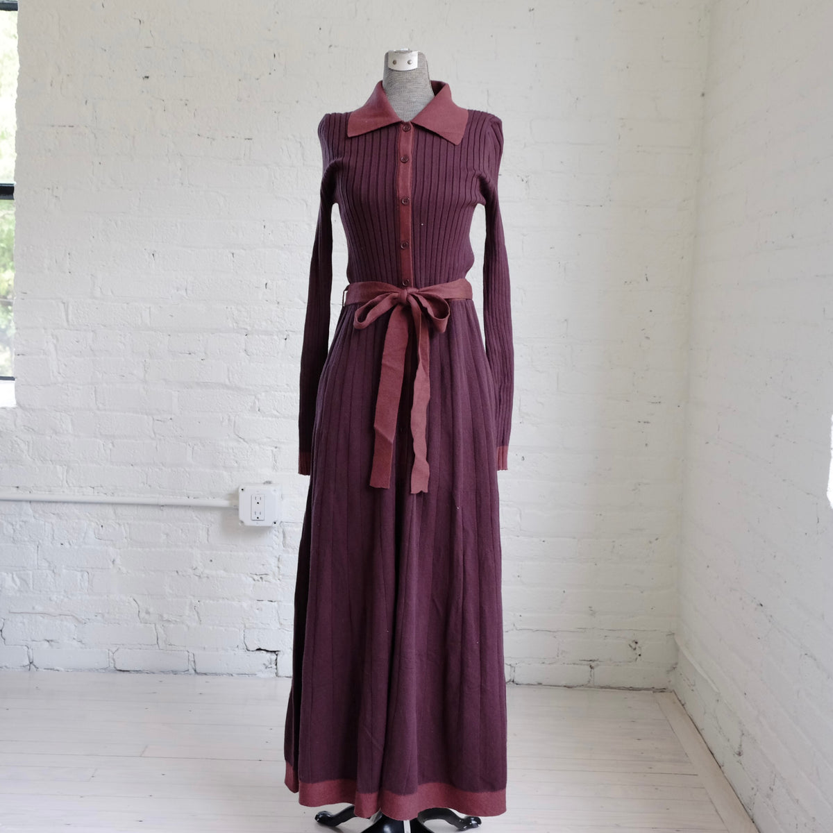 Collared Belted Ribbed Knit Midi Dress