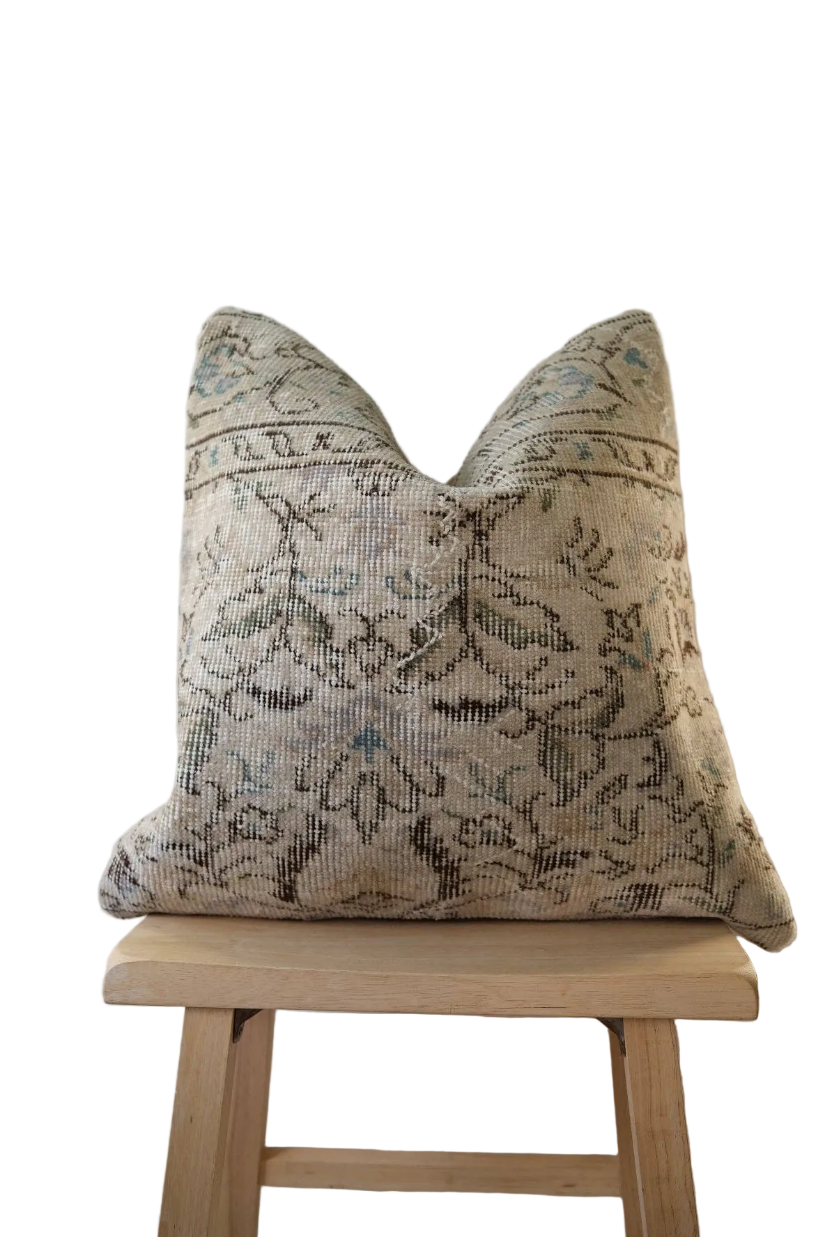 Charlie Turkish Pillow Var.1: 20x20