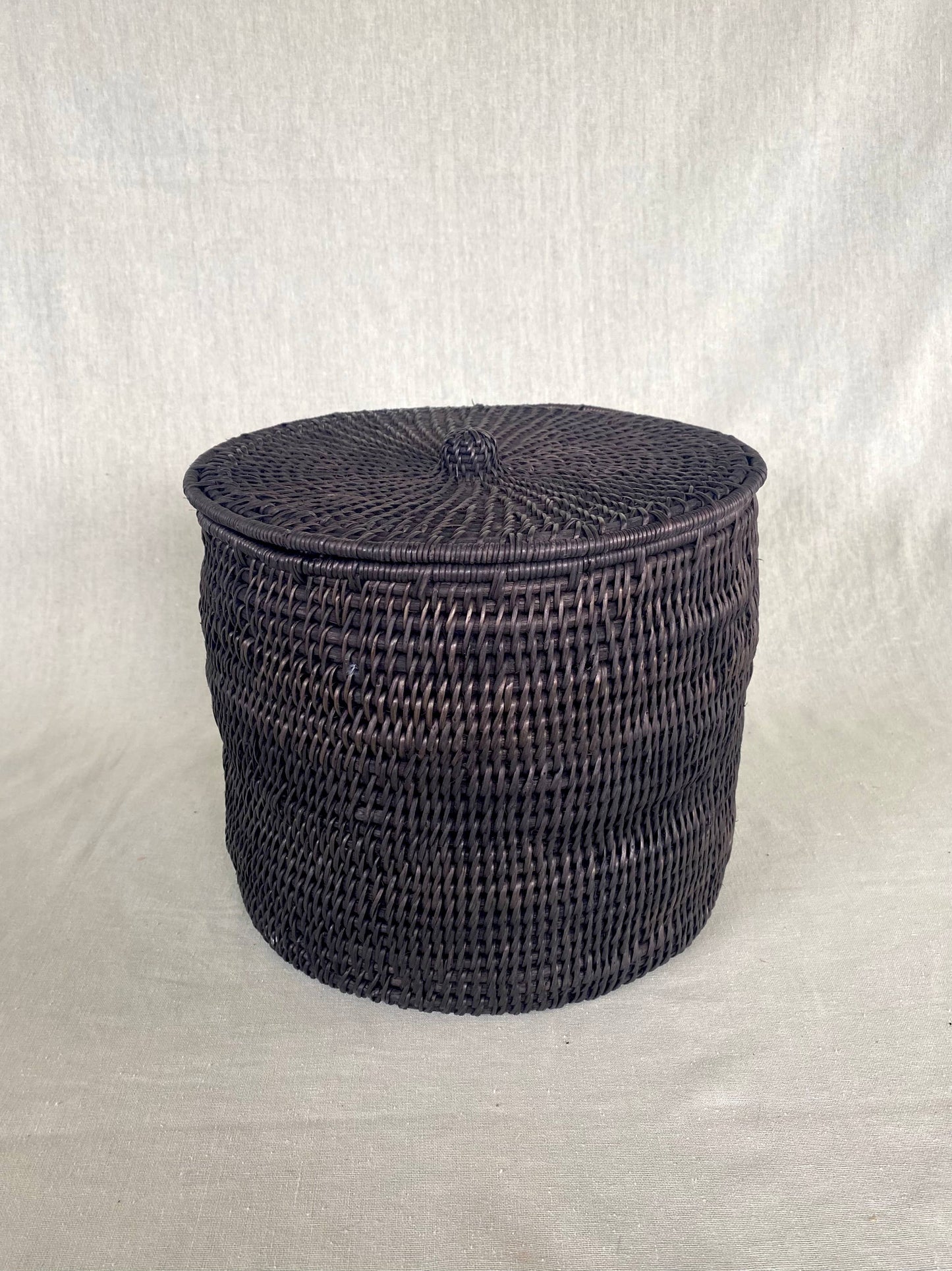 Black Lidded Makenge Storage Basket : Black / Small