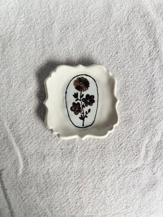 Chateau Ring Dish