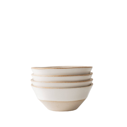 The Minimal Soup Bowl has a beige rim on a white glazed background, very versatile and durable.