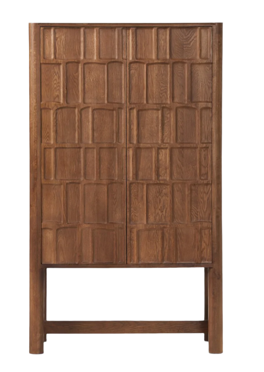 Ezri Cabinet