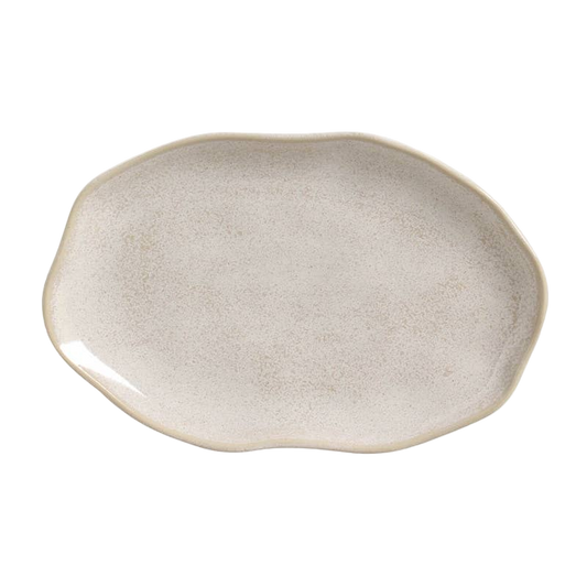 Beige ceramic plate with unique edges 