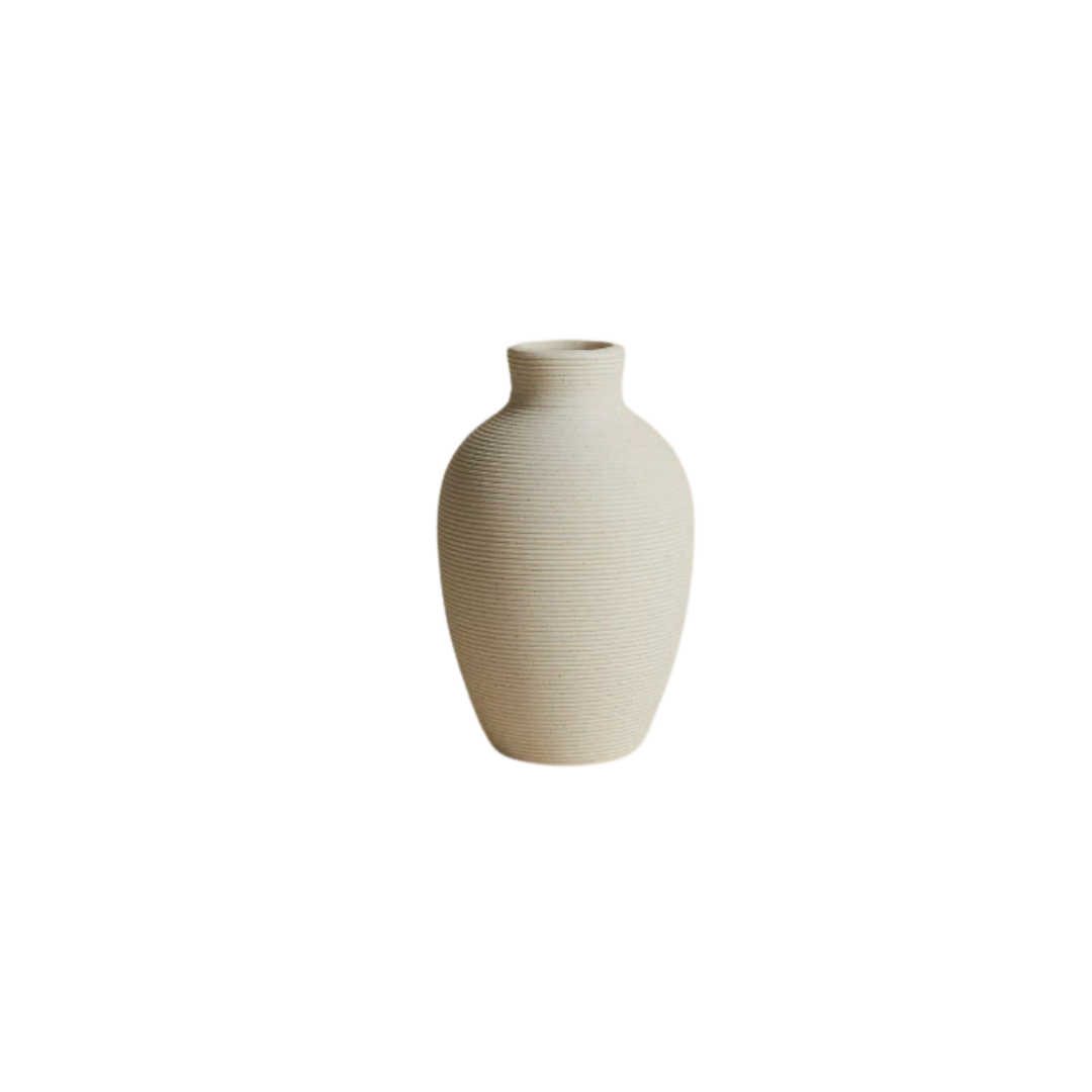 Curvy Vase Ivory Clay The Design House By HDC Curvy vase ivory clay the design house by hdc