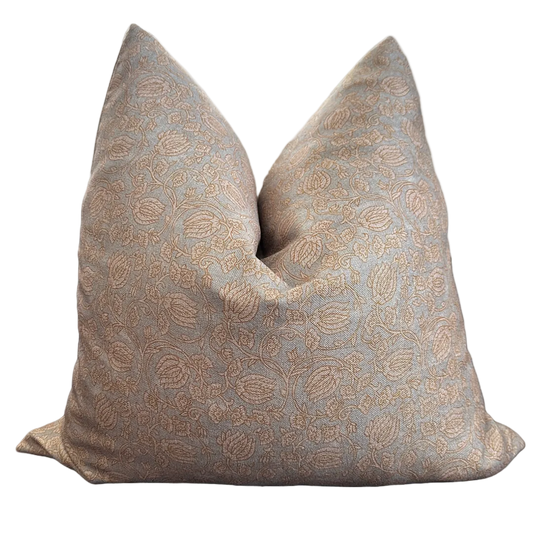 Winnie Pillow Cover: 18x18 Cover Only