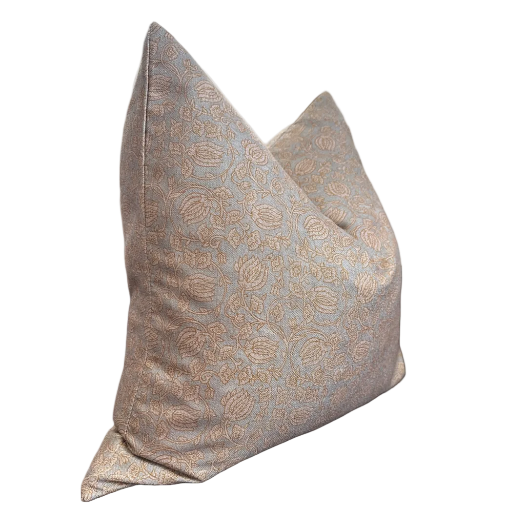 Winnie Pillow Cover: 18x18 Cover Only